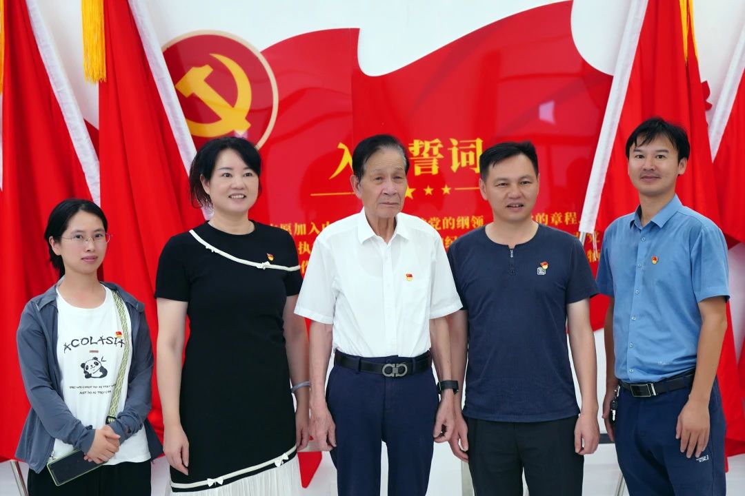 漳州台商投资区非公党委书记李文勇带队赴以晴集团中科智谷党支部调研